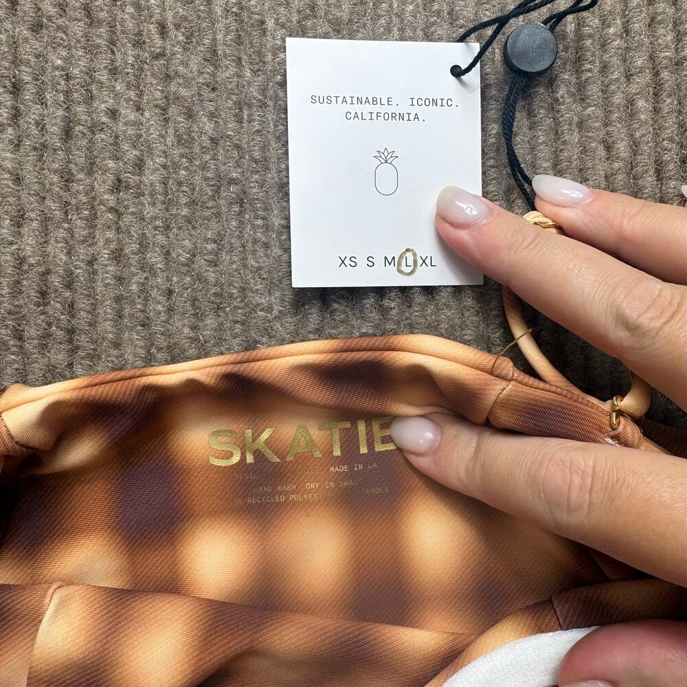 NWT Skatie Rachel in Maple Size Large - Picture 2 of 3